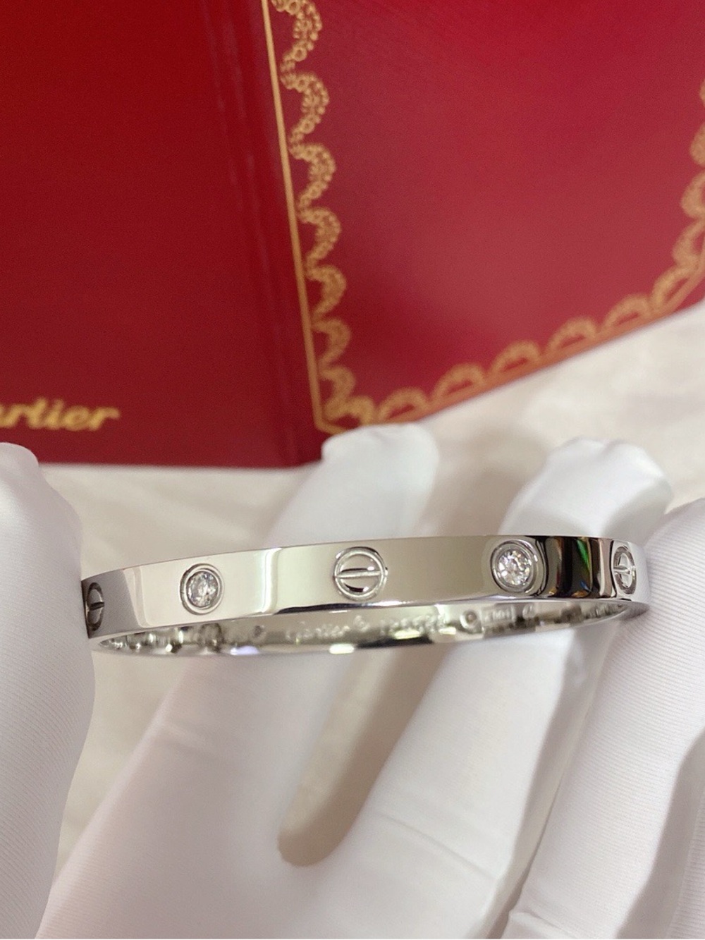 Cartier White Gold Tone Diamond Screw Motif Bracelet